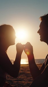 200K views · 1.4K reactions | Joy en Kris verlieten de villa als match!❤️ En nu hebben ze samen een nummer uitgebracht: De Liefde Ben Jij. Check de volledige clip op YouTube! | Lang Leve de Liefde NL | Facebook