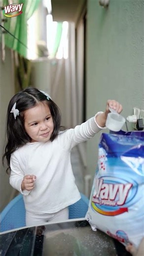 Beti Ne Khud Daagh Saaf Kiya | Wavy Washing Powder Deep Clean Formula #shorts #laundryhacks