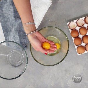 1M views · 4.4K reactions | 5 Cooking Prep Tips... because who wouldn’t want to save a little time in the kitchen? 樂 | Food Network | Facebook