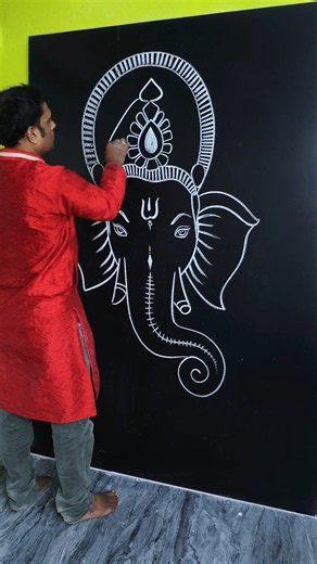 How to Draw Lord Ganesha 🕉️ | Beautiful Blackboard Chalk Art | Easy Drawing #shortvideo #ganesh