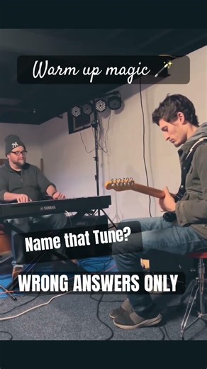 Wrong answers only! #guitar #keyboard #music #guessthesong #guitarplayer