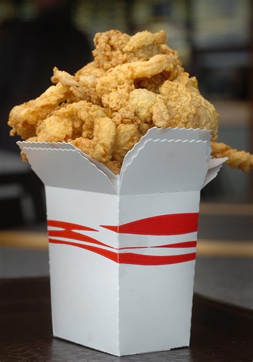 Fried clams and frozen treats. Seasonal shops spring to life in Quincy