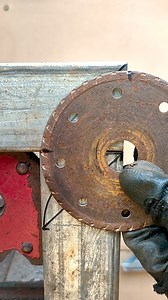 653K views · 7K reactions | New trick for square pipe connection that welders rarely do #welding #welder #fabrication #metalwork | Thin metal welder | Facebook