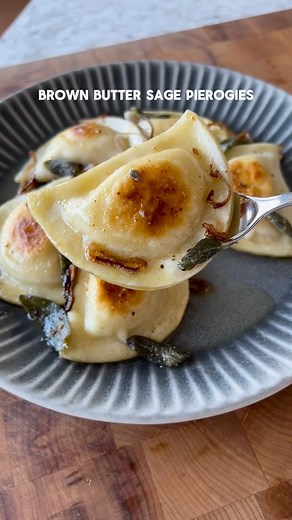 Steph | Easy Home Cooking on Instagram: "Your new favorite weeknight meal: brown butter sage pierogies! 🥟 I used @mrstspierogies delicious pierogies in this recipe 😍 Always a staple to have in the freezer at all times for that quick and easy weeknight meal 🫶 Save and share this post with someone who loves pierogies! 💌 INGREDIENTS For the pierogies: 1 box Mrs T’s Pierogies Classic Cheddar 3 tbsp olive oil For the brown butter sage sauce: 4 tbsp butter, cubed 12 sage leaves 1/2 lemon, juiced P