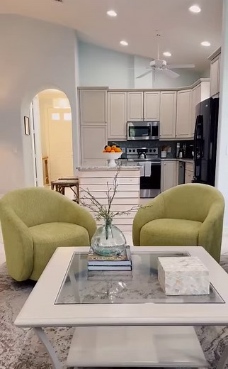 Naples Florida Vacation Homes on Reels