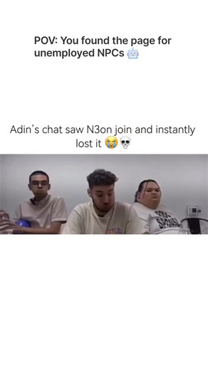 Streamer Clipped on Instagram: "日本利用压电瓷砖将脚步转化为电能。这些瓷砖捕捉来自你脚步的动能。当你行走时，你的重量和动作会对瓷砖产生压力。瓷砖会轻微弯曲，从而产生机械应力。瓷砖内部的压电材料将这种应力转化为电能。每一步都会产生少量电荷，而数百万步结合在一起就能产生足够的电力来驱动 LED 灯、数字显示屏和传感器。在像涩谷车站这样繁忙的地方，每天大约有 240 万个脚步为这一系统作出贡献。这些电能可以被储存或立即使用，从而减少对传统电力来源的依赖，并支持可持续的城市基础设施。这种方法将日常运动转化为实用的可再生能源 #日本 #知识 #事实 #你知道吗 #推荐 科技 创新 历史 技术 实验 热门"