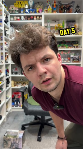 DAY 5!! Of reading The Hobbit and the LOTR trilogy!! #readingchallenge #lotb