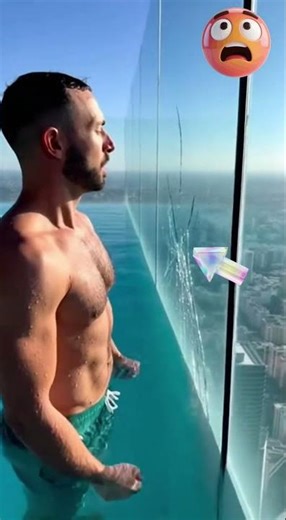 Jab Pool Ka Glass Bend Hone Lage… 😨 #shorts