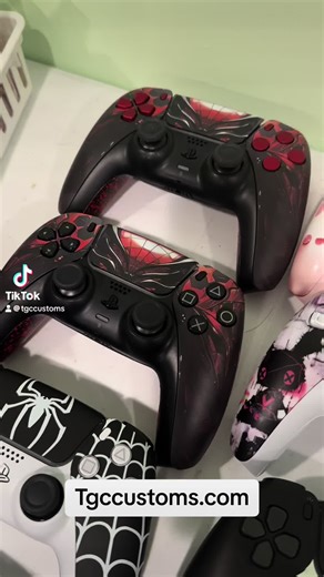 We bring you the best is Custom Controllers!