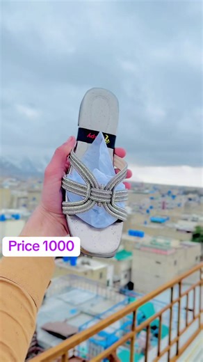 #✅price 1000/- 😍☺️ all Pakistan delivery available 🚚 ✅online namber .03058822251 03058822929. 03283000663 ✅🫵🏻address inayat shoes safa shopping centre masjid raod quetta 📍 ✅size 6.7.8.9.10.11 ✅Colours BLACK Golden Silver #inayatshoes #foryou #viralvideos