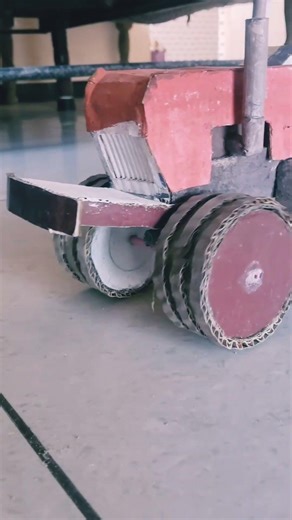 cardboard box tractor//How making tractor with cardboard //tractor kese banaye//beautiful tractor