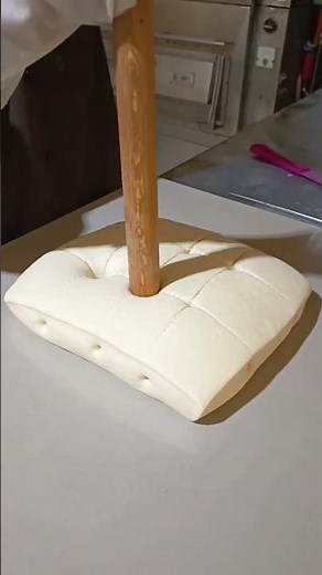 Simple Bread Design Tutorial at Home #bakeryowner