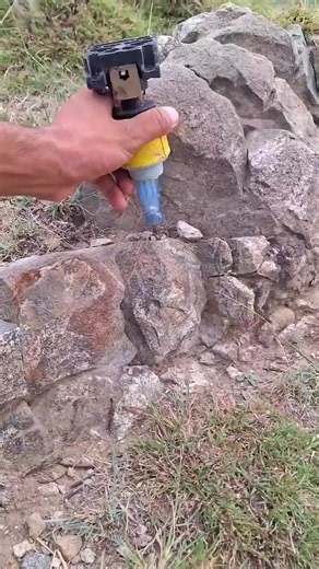 Rare Gemstone Rock Hunting: Stone Finds & Tips