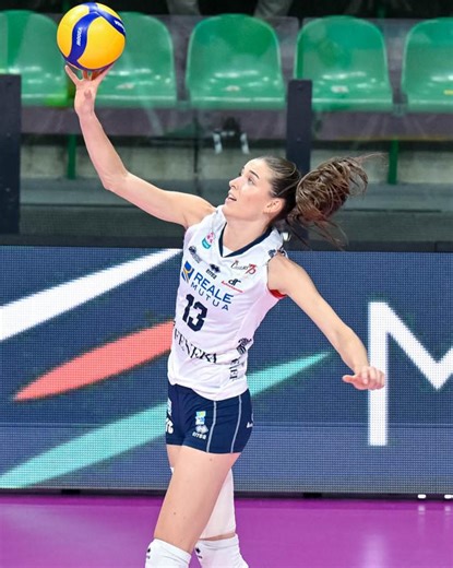 65K views · 1.5K reactions | LVF : LUCILLE GICQUEL   The opposite hitter is back in the Lega Pallavolo Serie A Femminile, this time with Reale Mutua Fenera Chieri '76, bringing her explosive power, skill and impeccable timing. Catch some of her best moments this season!   #LVFSerieA1 #Volleyball #Pallavolo | Volleyball World | Facebook
