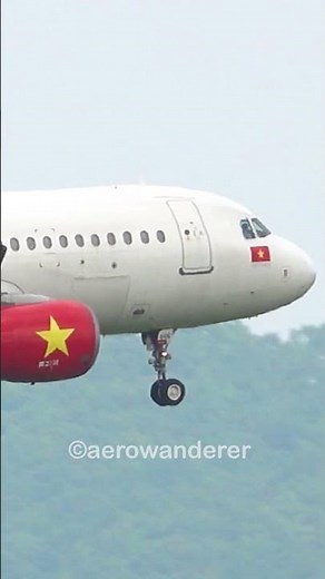 VIETJET A320-200 landing at Hanoi airport #shorts #aviation #plane #landing #vietjet