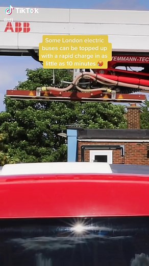 New Rapid Wireless Bus Charging Technology on London Bus Route 132