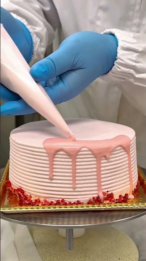 【Loveをイメージしたストロベリーショコラケーキ】 #お菓子のたいよう #cake #バレンタイン