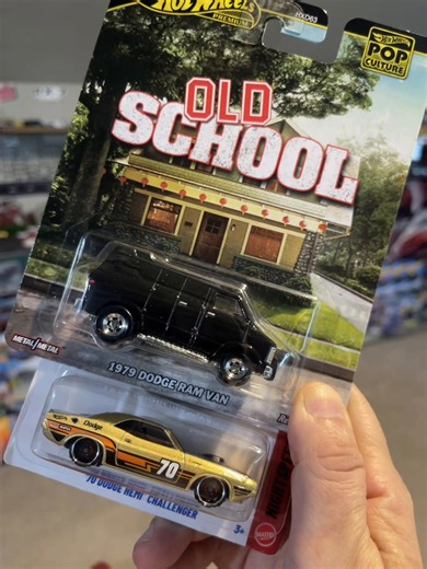 Didn’t find a whole lot this morning but got two new ones 1979 Dodge Ram van and 1970 hemi challenger 🤘😎🔥💯#fyp #hotwheels #tiktok #dodge #reel
