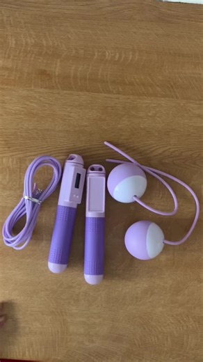 Setting up my cordless digital skipping rope. #luluspov #fitnessjourney #cordlessskippingrope #skippingrope