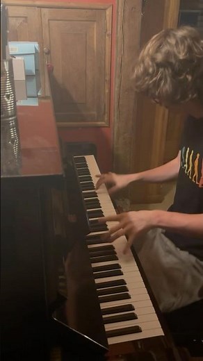 Boogie woogie stomp #boogieboogie #piano #pianomusic #boogiewoogiepiano #boogie e