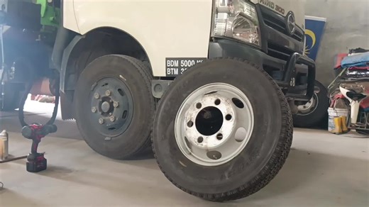 lorrycranekenny (@lorrycranekenny)’s videos with 原声 - lorrycranekenny