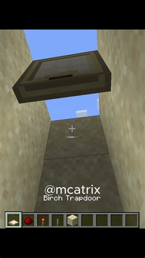 How to craft: How to make an automatic door #minecraftautomation #minecraftredstone