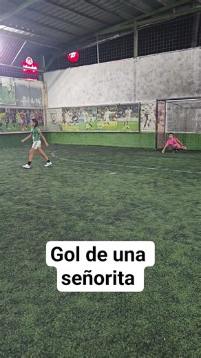gol de una señorita ⚽️ #futbol #soccer #shorts #viral #elsalvador