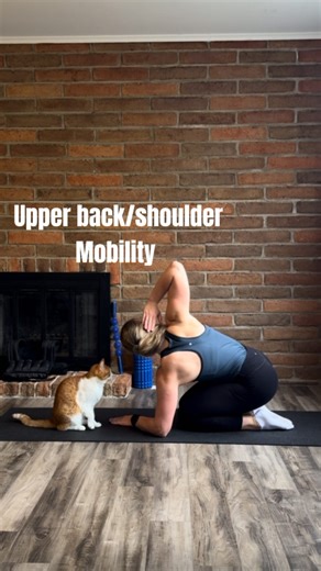 Anya Turner, M.S. | Exercise Physiologist on Instagram: "Upper back / shoulder mobility ✨ The first 2 exercises are variations of thread the needle - whichever feels best for you. My shoulders (especially the right) have never been very mobile or flexible, which always caused slight problems with javelin. But saying that, now they’re the most mobile they’ve ever been, so I’m proud of myself for sticking with it! ✨Having good mobility in your shoulders and upper back isn’t just about sports - it 