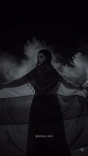 ‎ايلو ⃟♡‎ on Instagram‎: "Jin jian azadî✌🏻💚♥️💛. #كردية🐊🌞♥️✌️"‎