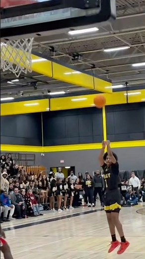 Isaiah Fowler a bright spot in defeat for P-Way
