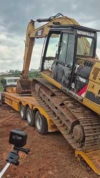 Amazing Excavator 330 Skills OF Loading IT ON Truck Like a Pro #excavator #heavyequipment