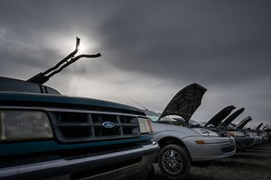 Ask Edmunds: Should I Fix My Old Car or Buy a New Car?