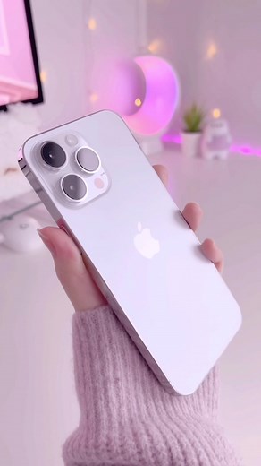 Unboxing iPhone 14 Pro Max Silver with Dynamic Island Notch