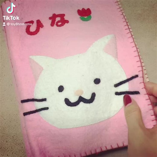 娘の1歳の誕生日に初めて作った布絵本🌷6年前やからもうボロボロ🤣 #布絵本 #布絵本手作り #知育玩具 #誕生日プレゼント #赤ちゃん #シングルマザー