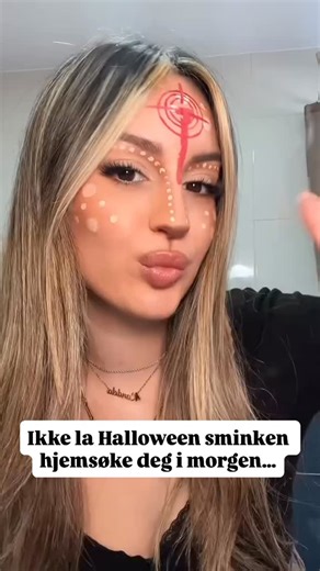 Vinner av «Best make-up remover» i Marie Claire UK Skin Awards 2022!懶 Smelter vekk selv den skumleste sminken i løpet av sekunder, uten å tørke ut huden din. I tillegg til å rense huden for SPF og forurensning, gir den masse fukt og næring til huden! | The Body Shop | Facebook