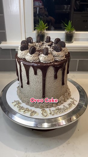 Delicious Oreo Turtle Cake Recipe for Chocolate Lovers