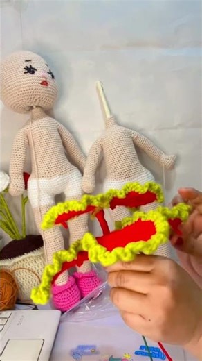 Step by step making this cute red crochet plant pot ❤️🧶Handmade with love #crochetplant #handmade