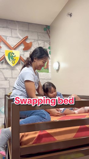 Bed Swapping Fun at Legoland with Little Donya and Ate Manilyn