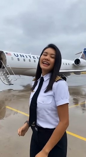 Pilot life is the best life! 🌟 Feeling empowered and ready for new adventures. #PilotLife #FemalePilot #Aviation #DreamBig | Her Airline Story