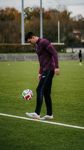 189K views · 5.6K reactions | Steps to improve juggling, Football tutorial ⚽️ Grab your football shoes on @blazzt.fr   ➡️ @leonardo.fantin25 #juggle #skill #tricks #skills #football #tekkers #soccer #freestyle #freestylefooball #belgium #adidas #adidasfootball #blazzt #crampons | Maxime Freestyle | Facebook