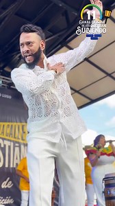El Junte Loiceño dió apertura a las tradicionales #SanSe2025 con un espectáculo de bomba y plena. Entre sus números; el bailador @rafacepeda, en la interpretación 🎤 erimarbenitezburgos y su subidor 🪘@talantin4 interpretaron un espectacular baile al ritmo del tradicional Yubá de la bomba puertorriqueña. #ViveloBoricua 🇵🇷❤️🎉 | Teleonce