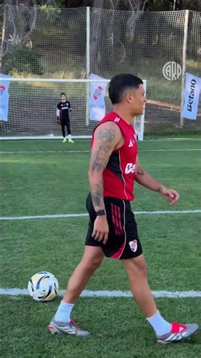 ¿JUANFER QUINTERO Y BELTRÁN TENÍAN UN PLAN EN RIVER? #Shorts