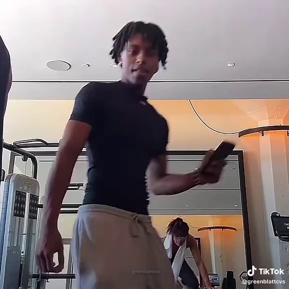 Malachi Barton Live Workout Clips and Highlights