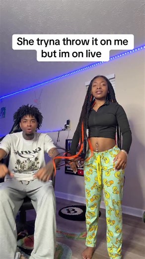 Dean Morris on Instagram: "Twitch: ItsDjSznLIVE"
