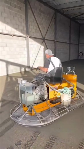 Ride-On Power Trowel in Action – Satisfying Concrete Work Like Never Before #RideOnPowerTrowel | Gadgetxplore