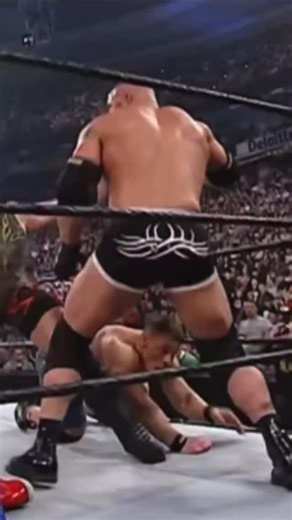 @nunzio_guido relives this insane spear from @goldberg95 in the 2004 Royal Rumble 🤯 This FULL interview with @nunzio_guido & @realjackmaertens is out now! LINK IN BIO - - - #goldberg #nunzio #prowrestling | Rewind Recap Relive