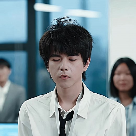 Double Helix BL: Tension and Tears in Chinese BL Moment