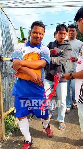 GAPURA FC KUNINGAN #tarkam #tarkamciayumajakuning #tarkamkuningan #qaremcupkaliaren