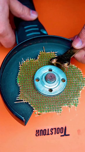 Angle Grinder Pun Wrench Tip ! How to Remove Stuck Nut without right size Wrench Very Simple! | Fuuny