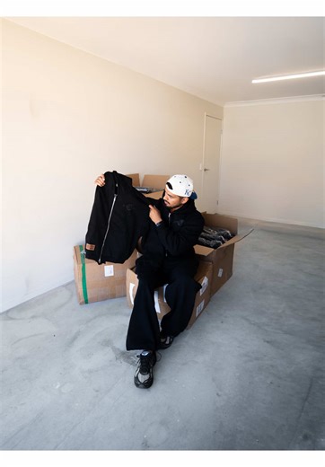 Unboxing my first drop @gyongallery